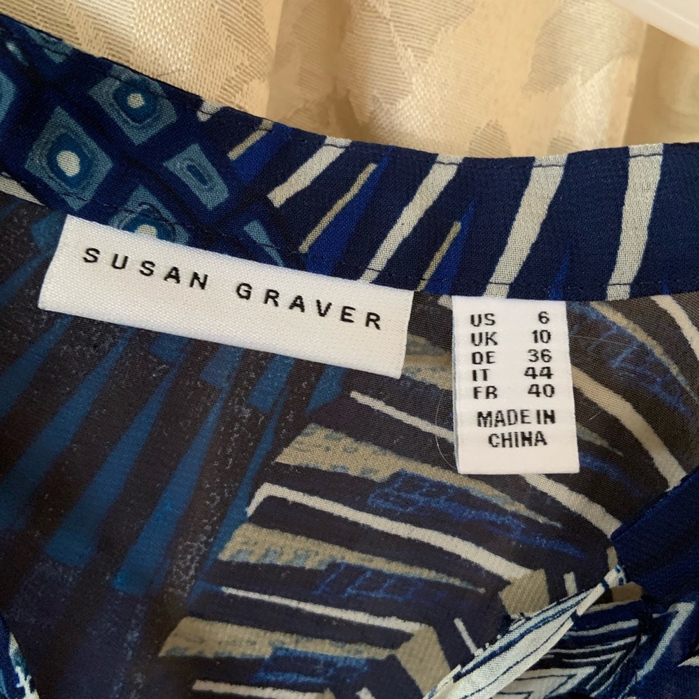 Susan graver top. Size 6 - Picture 3 of 4